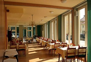 Wintergarten und Speisesaal im Amalienhof Weimar