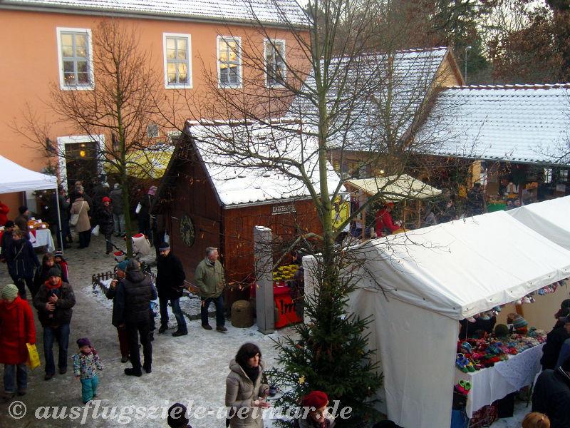 Weihnachtsmarkt im Bienenmuseum Oberweimar 2019